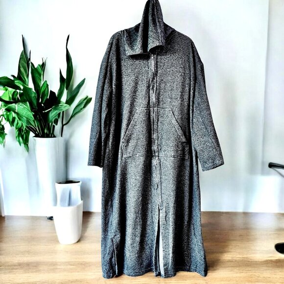 Amanda Stewart Long Robe With Hood Front Zipper Pockets Womens size large - Picture 2 of 12